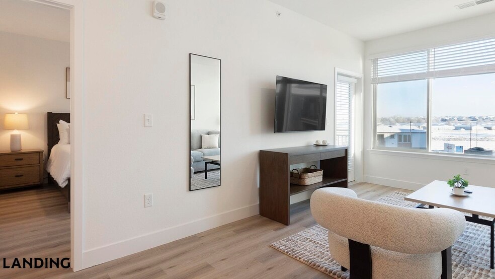 Building Photo - 10670 Jake Jabs Blvd