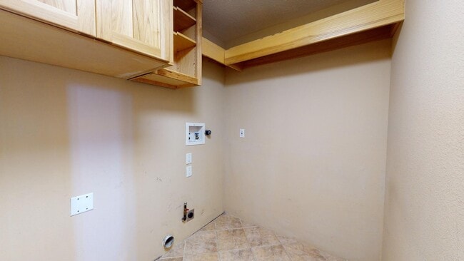 Building Photo - 12609 Sandia Ridge Pl NE