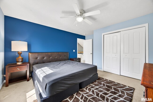 Building Photo - 2314 W Kenfield Ct