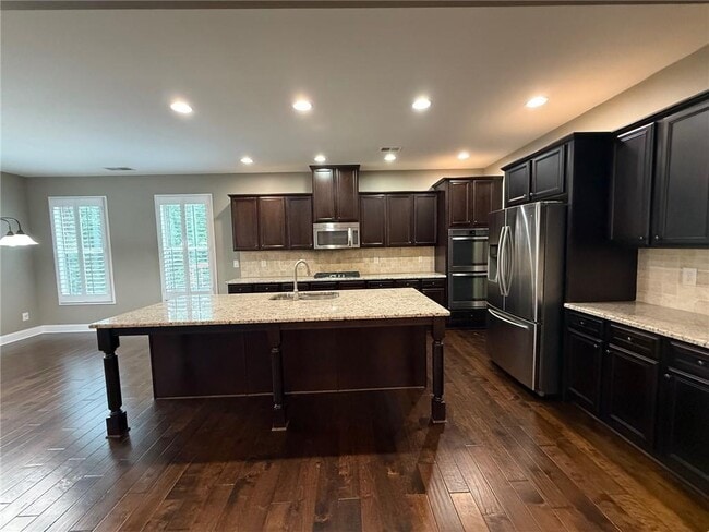 Building Photo - 3244 Willow Glen Trail