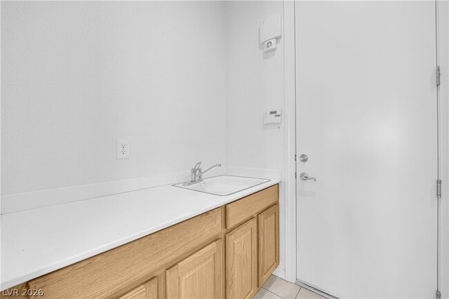 Building Photo - 2184 Waterton Rivers Dr