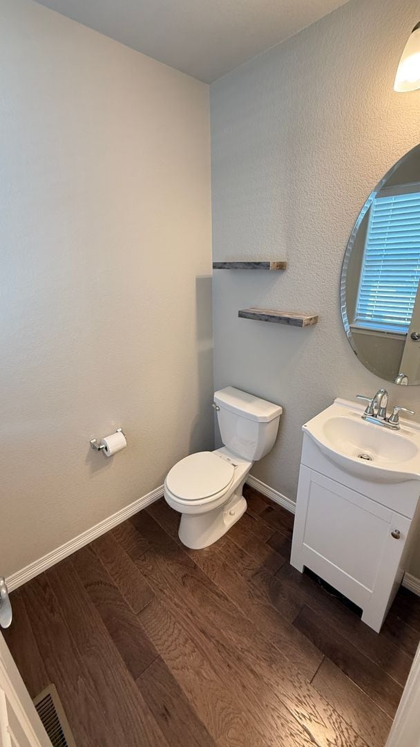 Building Photo - Spacious Two-Story Home in Growing Lorson Ranch Community