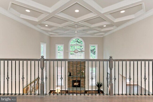 Building Photo - 6526 Dearborn Dr