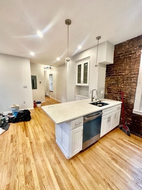 Building Photo - 76 N Margin St