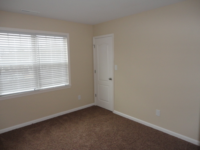 Building Photo - 407 Joneshaven Drive