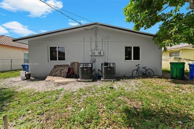 Building Photo - 2731 NW 14th St