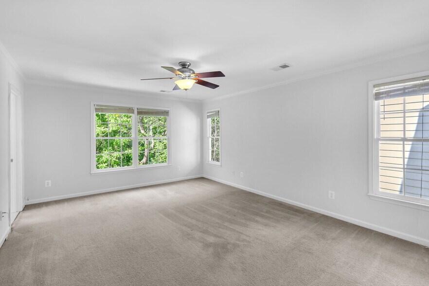 Building Photo - 333 Swanton Ln