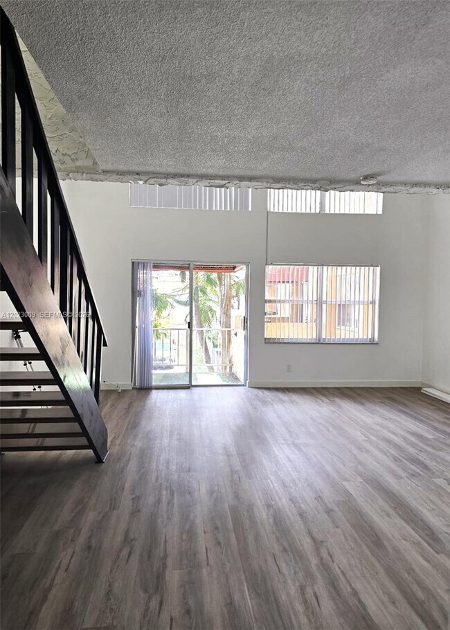 Building Photo - 17901 NW 68th Ave