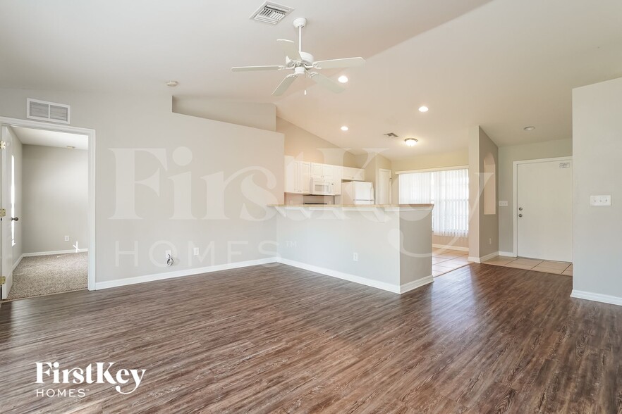 Building Photo - 3419 53rd St W