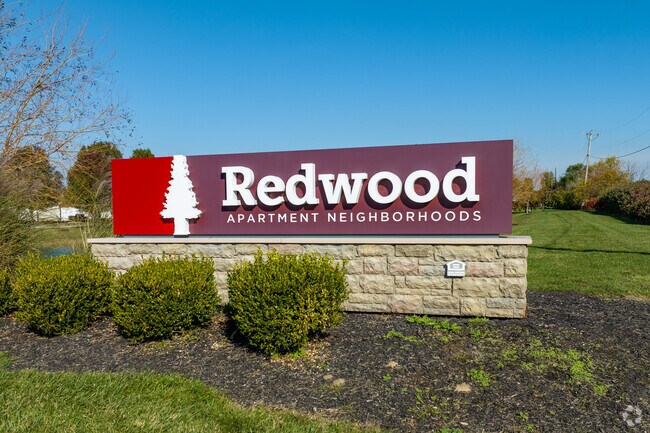 Building Photo - Redwood Perrysburg Oregon Road