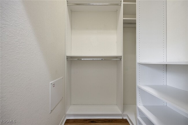 Building Photo - 16530 Whispering Trace Ct