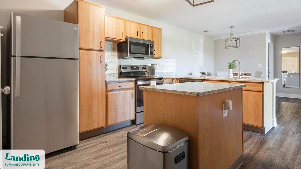 Building Photo - 400 Legends Terrace Dr