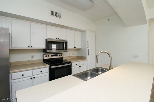 Building Photo - 7960 Preserve Cir