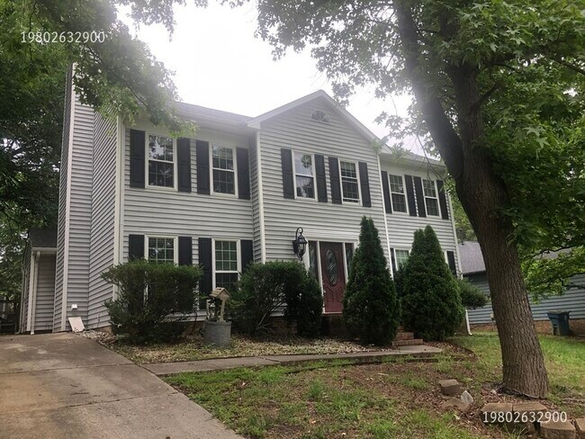 Primary Photo - 10009 Rockwood Rd