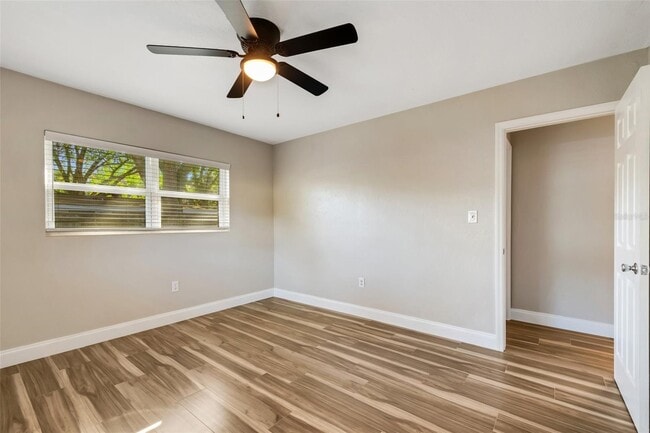 Building Photo - 1824 Roanoke Ave