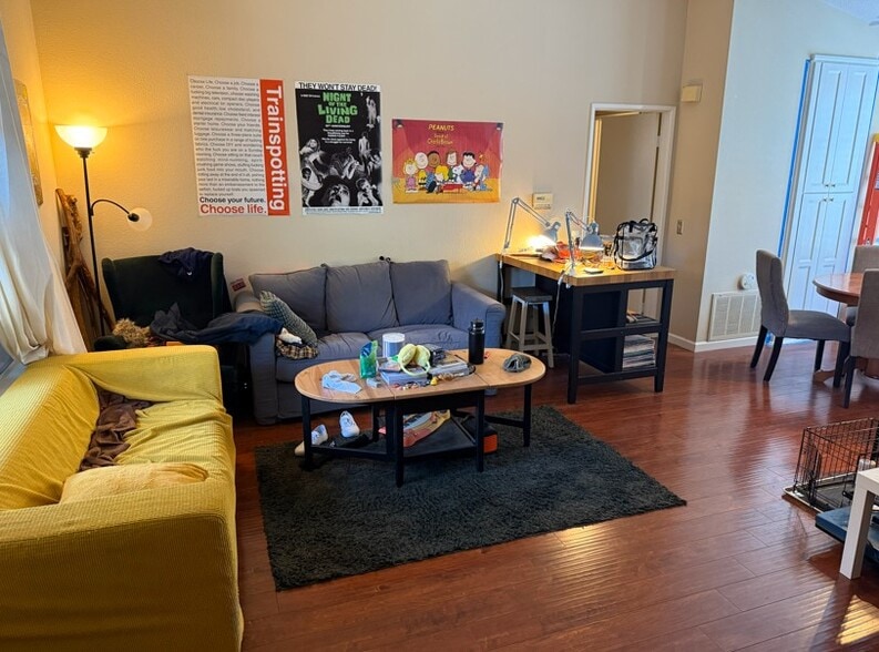 Building Photo - 19431 Rue de Valore Rue