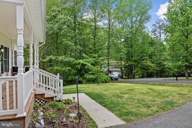 Building Photo - 7386 Monroe Dr