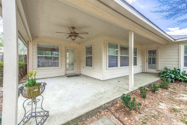 Building Photo - 134 E Foxbriar Forest Cir