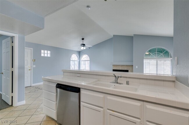 Building Photo - 2251 Wigwam Pkwy