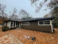 Building Photo - 754 Raymond Rd