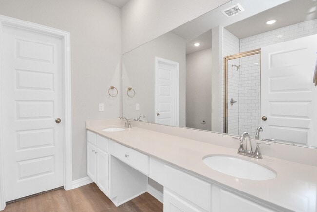 Building Photo - 4622 Seagrass Knoll Dr