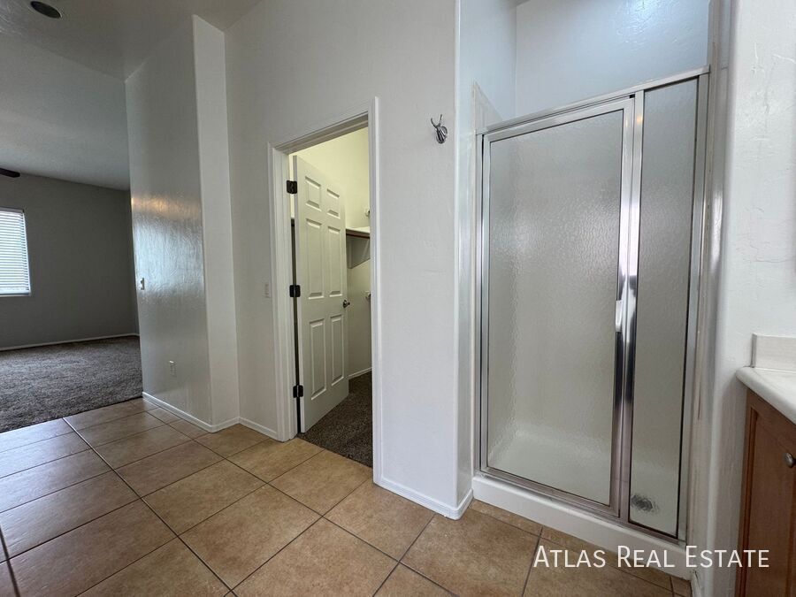 Building Photo - 4228 E Stony Meadow Dr