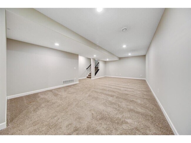 Building Photo - 19220 Bridle Path