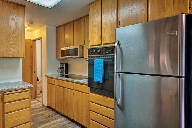 Kitchen - 3777 NE Bahia Vista Dr