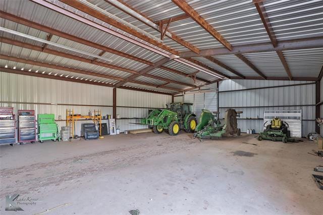 Building Photo - 8456 Spinks Rd