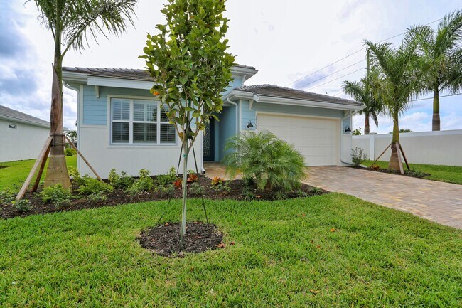 Building Photo - **Brand New, Bright & Beautiful Bonita Spr...