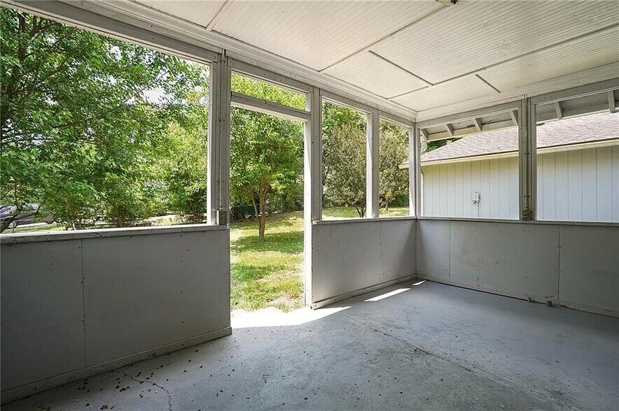 Building Photo - 9302 W 50th Terrace