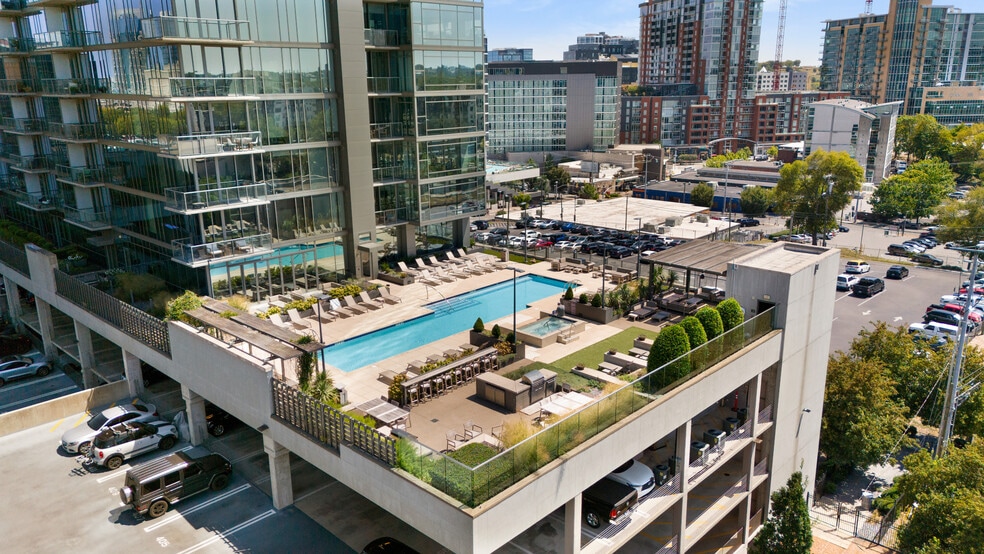 Building Photo - 1212 Laurel St