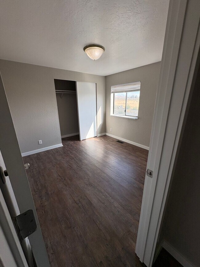 Building Photo - 13477 Rd 13 NW