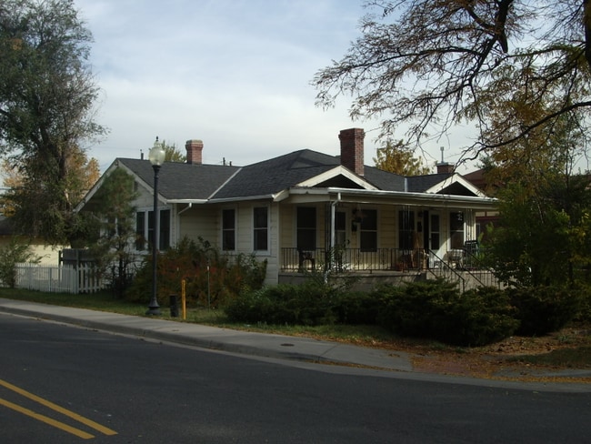 Building Photo - 3196 Ames St