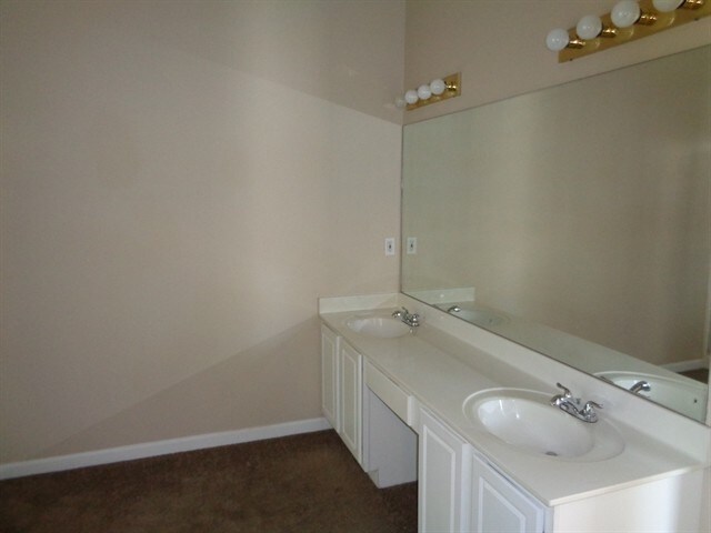 Building Photo - 1387 Belfaire Lake Trl