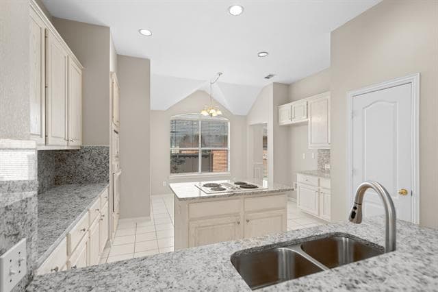 Building Photo - 4664 Wales Dr
