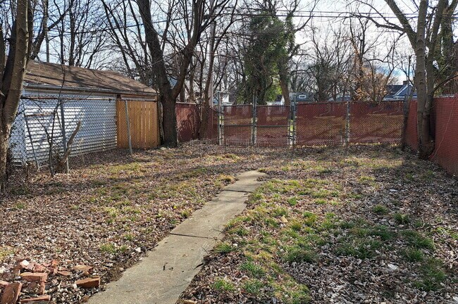 Building Photo - 1774 Bolling Ave