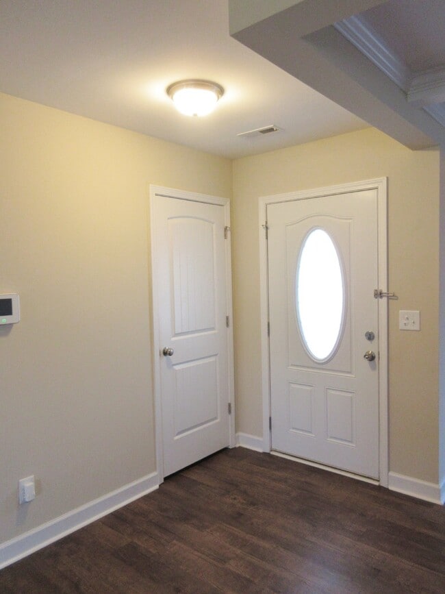 Building Photo - Nice 3 Bedroom Home in Richlands