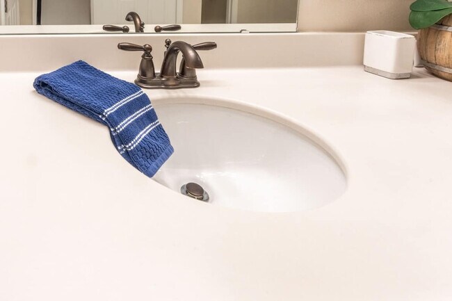 Building Photo - 1836 Sandy Pk Trl