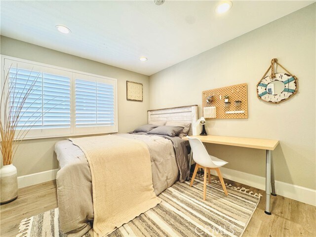 Building Photo - 750 Lincoln Ave