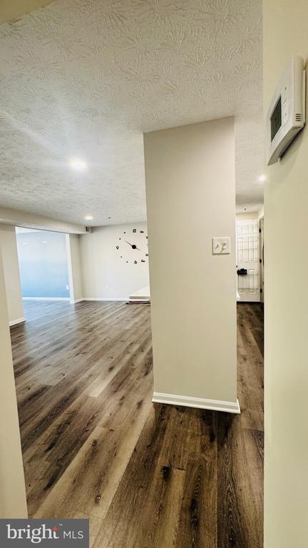 Building Photo - 601 Himes Ave