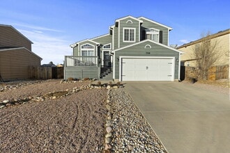 Building Photo - Bright & Spacious 4-Bedroom Home with Open-Concept Living, Fenced Yard & 2-Car Garage