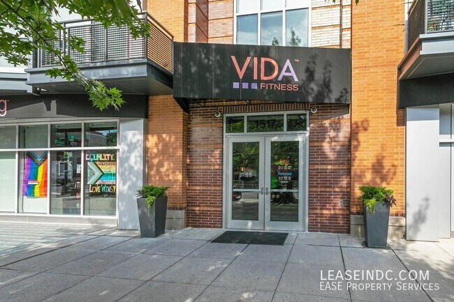 Building Photo - 1634 14th St NW