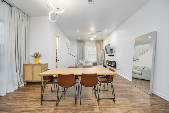 Building Photo - 14108 Bridgeport Rd