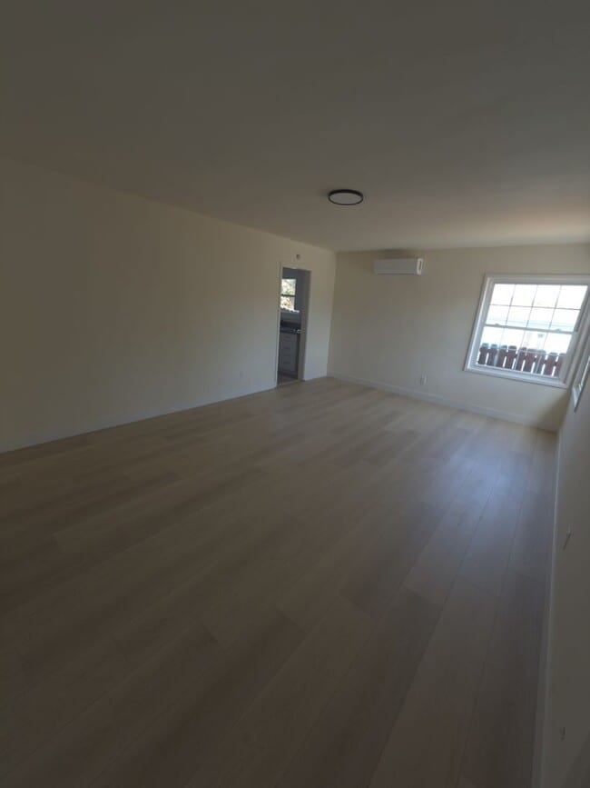 Building Photo - 6356-6360 Brooklyn Ave