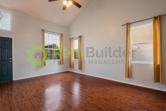 Building Photo - CALL US TODAY AT (505) 808-6467 TO SCHEDUL...