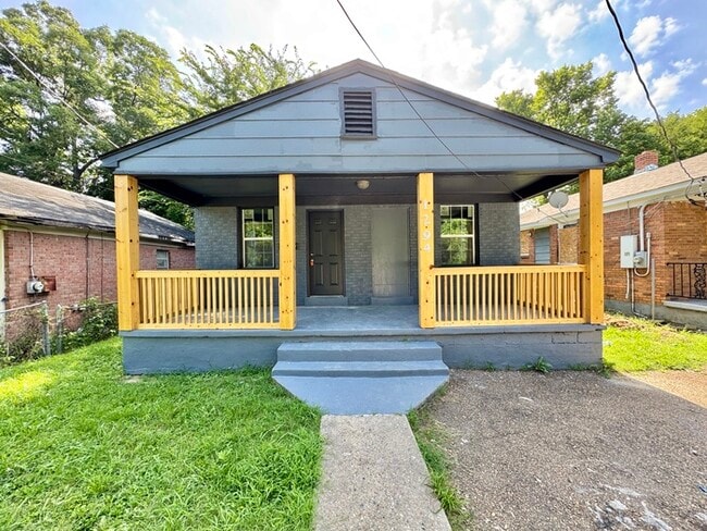 Building Photo - 1294 N McNeil St
