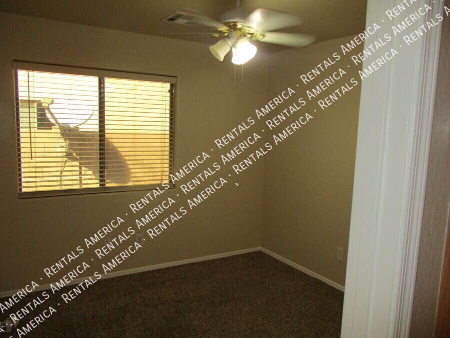 Building Photo - 1328 Natasha Dr