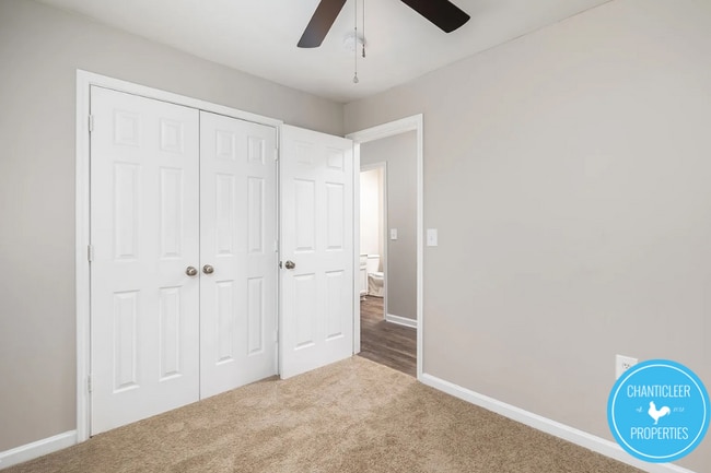 Building Photo - 1041 W Barton St