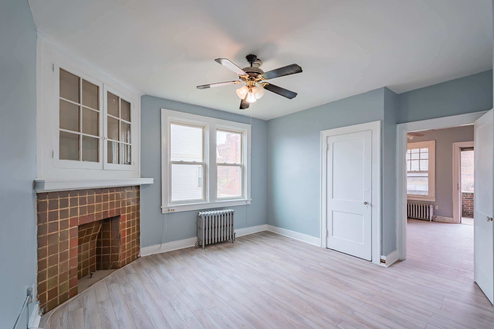 Building Photo - 2114 Bedford Ave